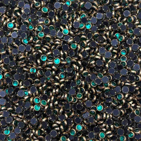 Rama Green 4mm Round Glossy Stones