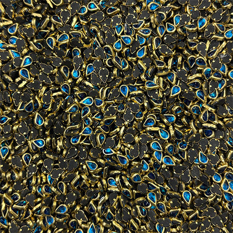 Sky Blue Thilagam Glossy Stones