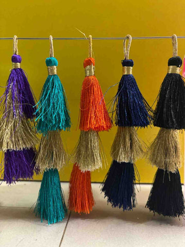 Blouse Hangings - D1