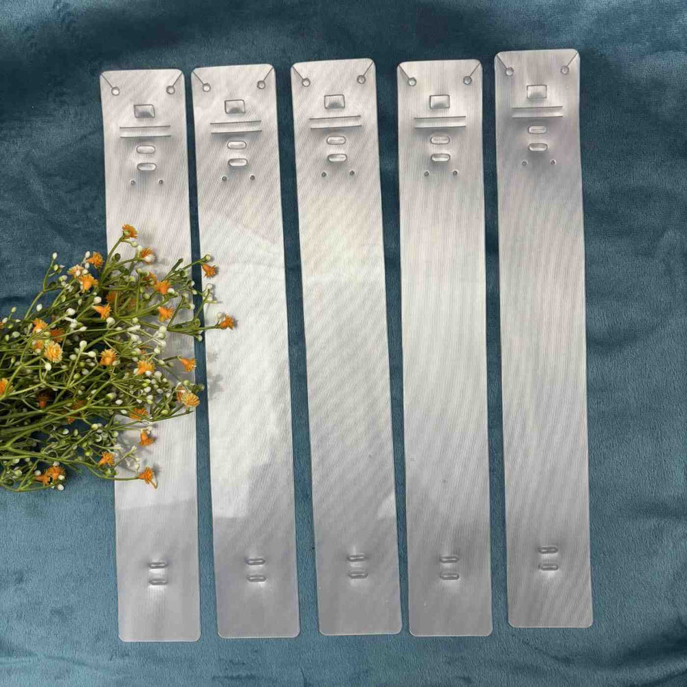 White Chain Card 1.75 inch x 12 inch - 4 Pieces