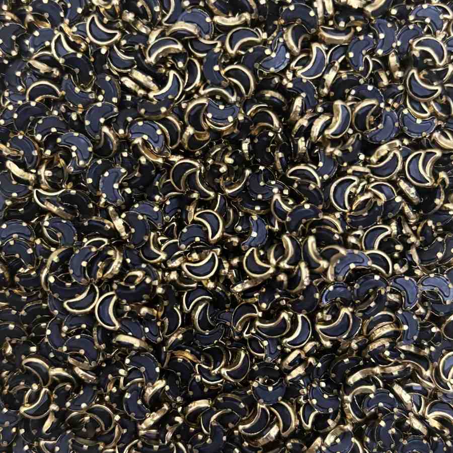 Black Moon Mat