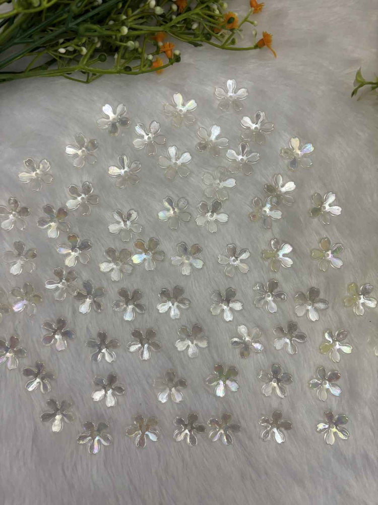 White flower 25 - 10 gm