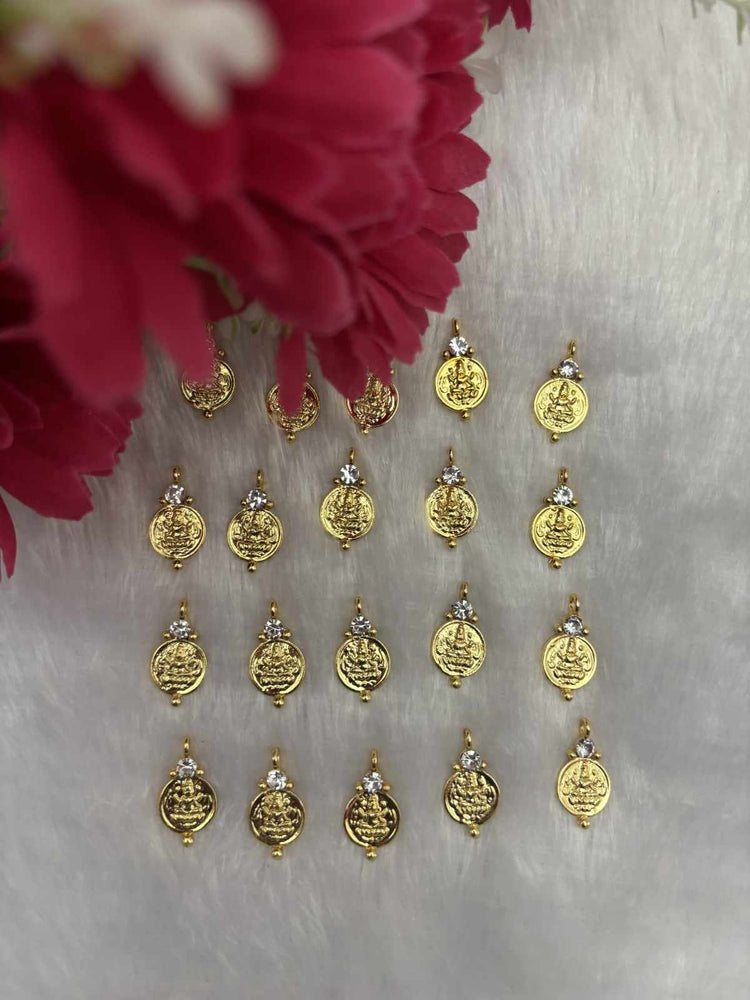 Lakshmi Coin White - 3 piece