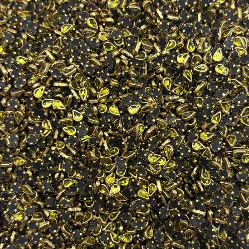 Yellow  Thilagam Glossy