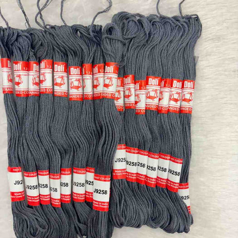 Embroidery thread - J9258 - 1 piece