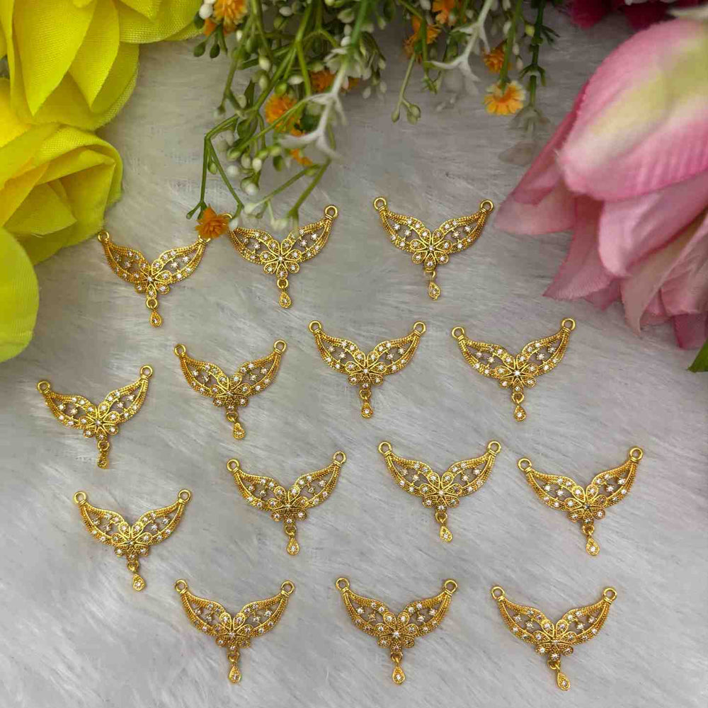 AD Pendant 4 - 1 piece
