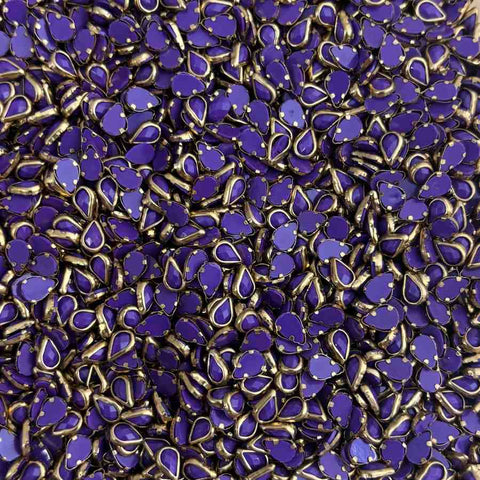 Violet Thilagam mat