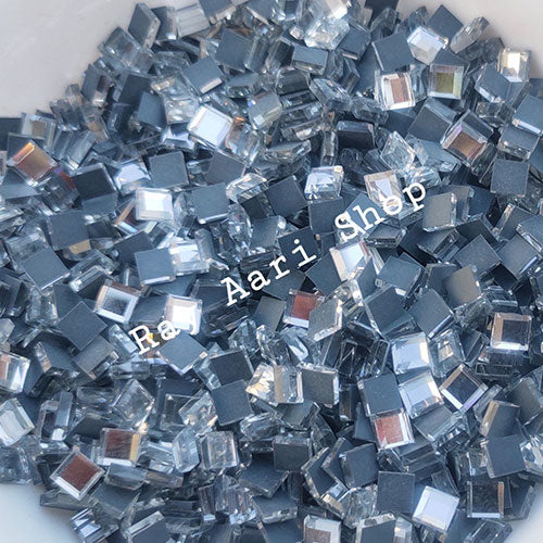 Iron Stone Square - White