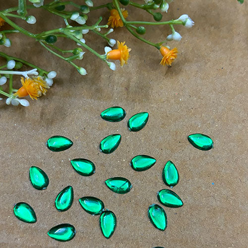 Dark Green Kundan Stone Thilagam
